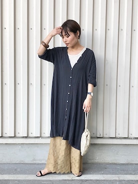 「LOWRYS FARM（ローリーズファーム）のウッドバングル　880326（バングル/リストバンド）」を使った、Akihooooo!さん（レディース・153cm）の夏コーディネート