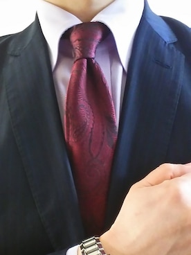 「アイテム（ネクタイ、レッド系）」を使った、豚麺さん（メンズ・172cm）の冬コーディネート