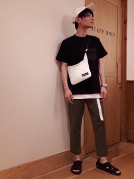 「Gramicci（グラミチ）のアイテム（バッグ）」を使った、コーエン かきぬまさん（メンズ・167cm）の春コーディネート