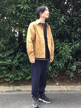 「USAコットン」｜「アイテム（スラックス）」を使った、コーエン かきぬまさん（メンズ・167cm）の春コーディネート