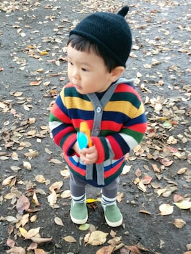 「babyGAP（babyGAP）のアイテム（カーディガン/ボレロ、その他）」を使った、てこまるさん（キッズ・70cm）の秋コーディネート
