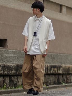 「SHINYAKOZUKA（シンヤコヅカ）のアイテム（チノパンツ）」を使った、RIKUさん（メンズ・171cm）の春コーディネート