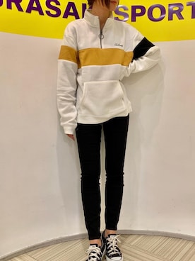 「VOLCOM（ボルコム）のアイテム」を使った、murasaki_officialさん（レディース・165cm）の秋コーディネート