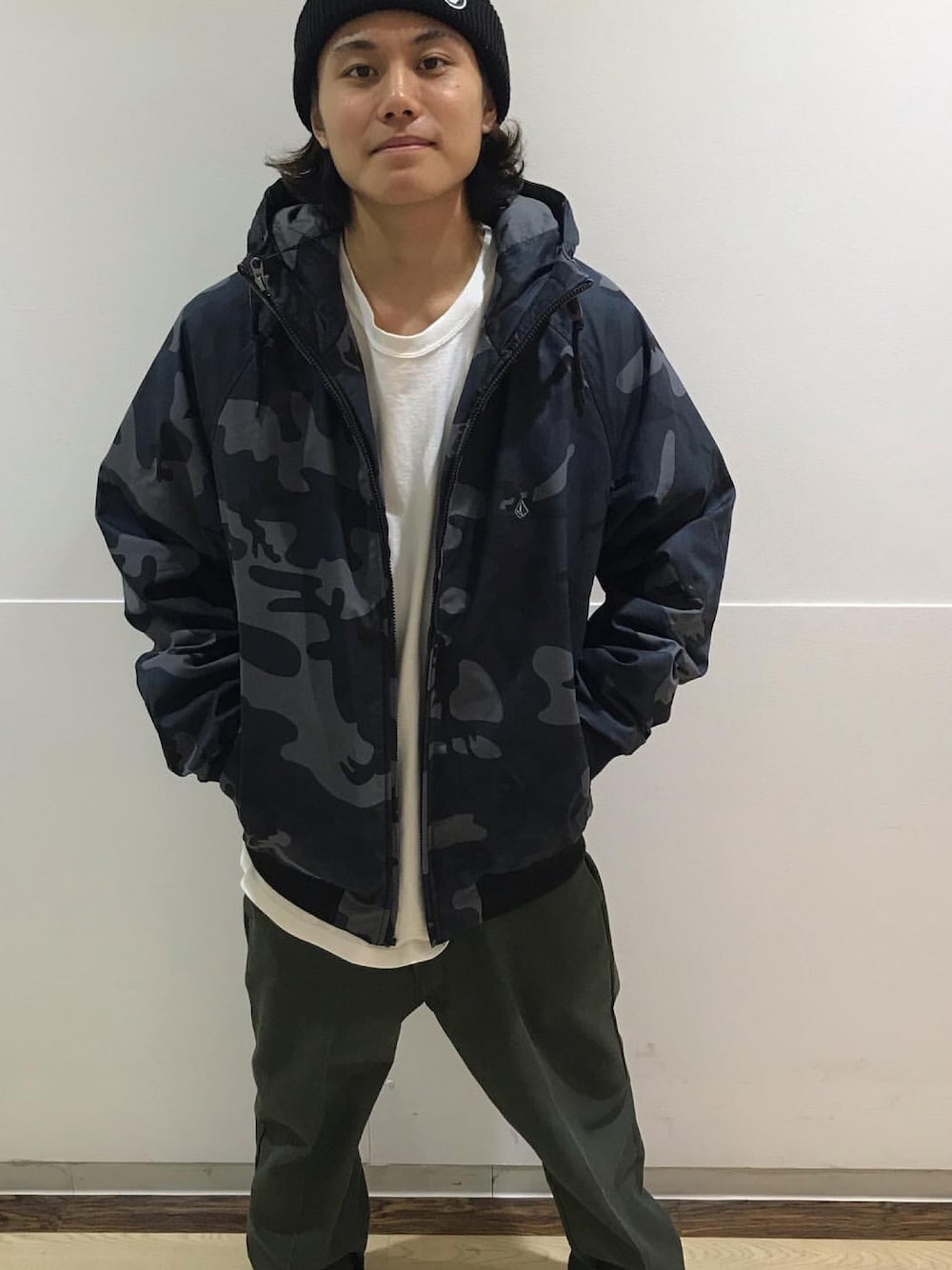 VOLCOM（ボルコム）の「ボルコム A1701901 迷彩フードジャケット