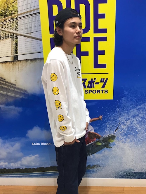 Murasaki Official ムラサキスポーツonline Store ムラサキスポーツのtシャツ カットソーを使ったコーディネート Wear