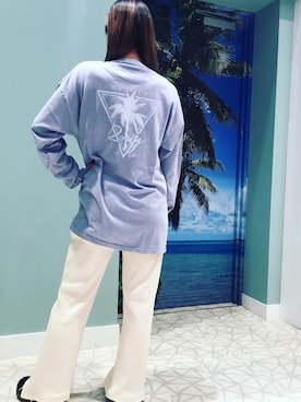 「ROXY(ロキシー)のアイテム(トップス)」を使った、murasaki_officialさん(レディース・157cm)の春コーディネート