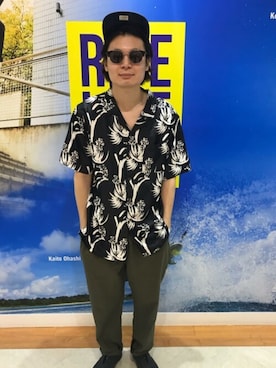 「DEAR LAUREL（ディアローレル）のアイテム」を使った、murasaki_officialさん（メンズ・170cm）の春コーディネート