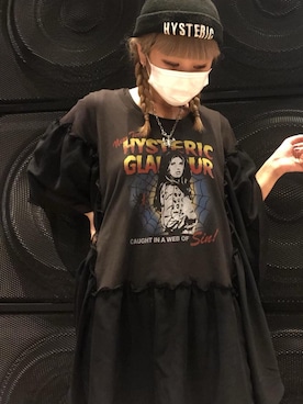「ロックコーデ」｜「アイテム（ニットキャップ/ビーニー）」を使った、M E Iさん（レディース・162cm）の春コーディネート