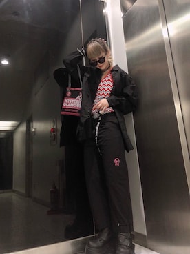 「長袖シャツ」｜「アイテム（財布/小物）」を使った、M E Iさん（レディース・162cm）の秋コーディネート