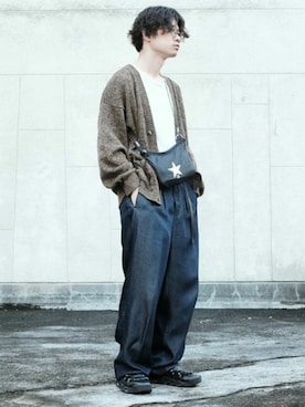 「CONVERSE TOKYO（コンバーストウキョウ）のアイテム（バッグ）」を使った、takuya matsudaさん（メンズ・169cm）の春コーディネート