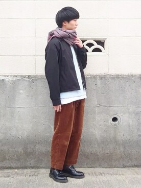 「アイテム（マフラー、ブルー系）」を使った、UNIさん（メンズ・168cm）の冬コーディネート