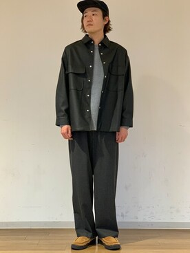 「SENSE OF PLACE by URBAN RESEAR」｜「アイテム（その他アウター）」を使った、kajiさん（メンズ・179cm）の秋コーディネート