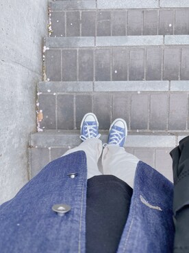 「CONVERSE（コンバース）のCONVERSE CANVAS ALL STAR J OX / コンバース キャンバス オールスター J OX（スニーカー、ブルー系）」を使った、Tさん（レディース・150cm）の春コーディネート
