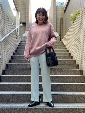 「クルーネックニット」｜西平さん（レディース・160cm）の冬コーディネート