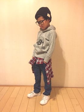 「赤チェック」｜「アイテム（ニットキャップ/ビーニー）」を使った、ゆいちーさん（キッズ・120cm）の冬コーディネート