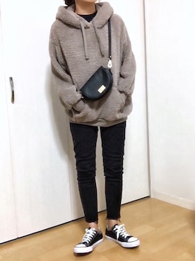 「GRL（グレイル）のボアBIGパーカー（パーカー）」を使った、めるもさん（レディース・158cm）の秋コーディネート