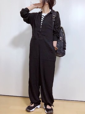 「niko and...（ニコアンド）のアイテム（つなぎ/オールインワン）」を使った、めるもさん（レディース・158cm）の春コーディネート