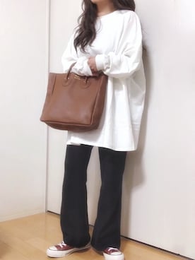 「petitcro（プティクロ）のpetitcro  ワイドバングル PCKB1901001（バングル/リストバンド）」を使った、めるもさん（レディース・158cm）の秋コーディネート