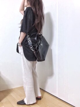 「petitcro（プティクロ）のpetitcro  ワイドバングル PCKB1901001（バングル/リストバンド）」を使った、めるもさん（レディース・158cm）の秋コーディネート