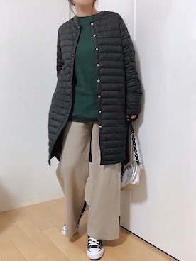 「スリットパンツ」｜「アイテム（ダウンジャケット/コート）」を使った、めるもさん（レディース・158cm）の秋コーディネート