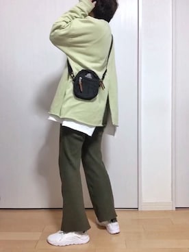「GREGORY（グレゴリー）のGREGORY/グレゴリー QUICK POCKET S/クイックポケット S（ショルダーバッグ）」を使った、めるもさん（レディース・158cm）の春コーディネート