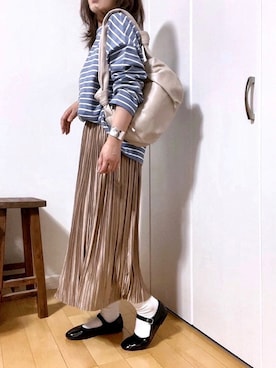 「petitcro（プティクロ）のpetitcro  ワイドバングル PCKB1901001（バングル/リストバンド）」を使った、めるもさん（レディース・158cm）の春コーディネート