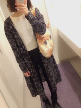 「MERLOT（メルロー）のアイテム（ジャケット/アウター、グレー系）」を使った、ゆりしゃん🐻さん（レディース）の冬コーディネート