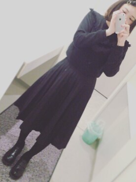 「MERLOT（メルロー）のアイテム（スカート、ブラック系）」を使った、ゆりしゃん🐻さん（レディース）の冬コーディネート