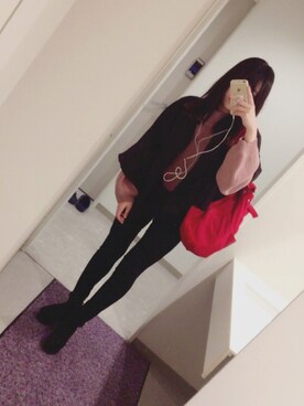 「MERLOT（メルロー）のアイテム（ニット/セーター、ピンク系）」を使った、ゆりしゃん🐻さん（レディース）の冬コーディネート