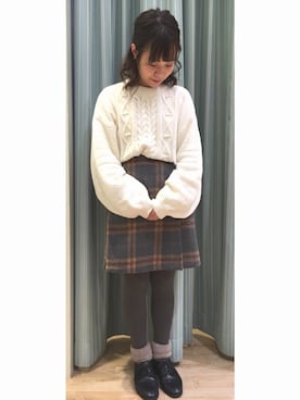 「earth music&ecology（アースミュージックアンドエコロジー）のアイテム（その他シューズ）」を使った、スエツギさん（レディース・145cm）の冬コーディネート