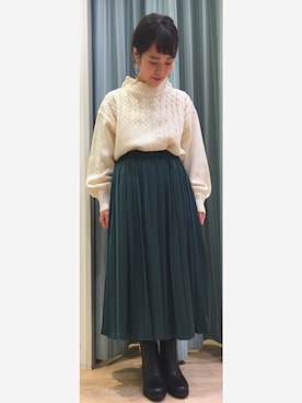 「earth music&ecology（アースミュージックアンドエコロジー）のアイテム（ブーツ）」を使った、スエツギさん（レディース・145cm）の冬コーディネート