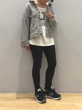 「earth music&ecology（アースミュージックアンドエコロジー）のアイテム（その他アウター）」を使った、スエツギさん（レディース・145cm）の秋コーディネート