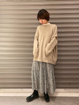 「アイテム（ローファー、グリーン系）」を使った、のっちさん（レディース・161cm）の春コーディネート