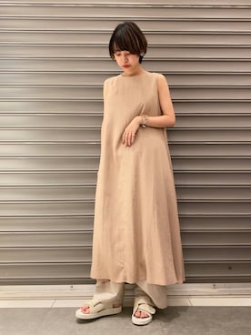 「earth music&ecology（アースミュージックアンドエコロジー）のアイテム（ワンピース）」を使った、のっちさん（レディース・162cm）の春コーディネート