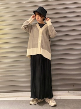 「earth music&ecology（アースミュージックアンドエコロジー）のアイテム（キャップ）」を使った、のっちさん（レディース・162cm）の秋コーディネート