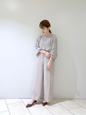 「RIVE DROITE（リヴドロワ）のニュアンスモチーフイヤリング（イヤリング）」を使った、Mihoさん（レディース・161cm）の冬コーディネート