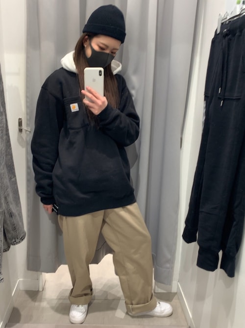 𝓷𝓪𝓽𝓼𝓾𝓶𝓲 Carharttのスウェットを使ったコーディネート Wear