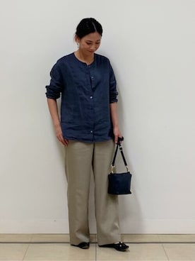 「アイテム（タンクトップ、グレー系）」を使った、numataさん（レディース・158cm）の秋コーディネート