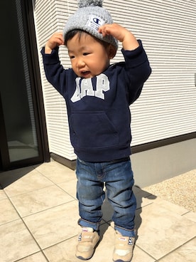 「1歳半」｜「アイテム（ニットキャップ/ビーニー）」を使った、kokiiさん（キッズ・80cm）の春コーディネート