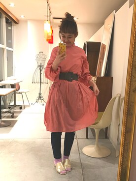 「KBF（ケイビーエフ）のKBF ボリュームスリーブスタンドカラーワンピース（ワンピース、ブルー系）」を使った、sho-ko さん（レディース・161cm）の春コーディネート