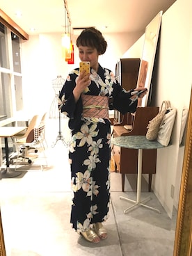 「mystic（ミスティック）のﾐｭｰﾙ（サンダル、ゴールド系）」を使った、sho-ko さん（レディース・161cm）の夏コーディネート