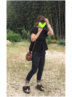 「ぺプラムトップス」｜「アイテム（アナログ腕時計）」を使った、tomoさん（レディース・156cm）の春コーディネート
