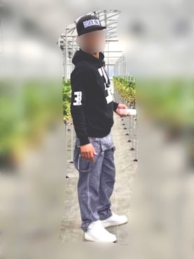 「８(eight)（エイト）のアイテム（オールインワン・サロペット）」を使った、woodyさん（メンズ・172cm）の春コーディネート