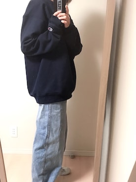 「UNIQLO（ユニクロ）のハイライズワイドストレートジーンズ（デニムパンツ）」を使った、YoChiさん（レディース・163cm）の冬コーディネート