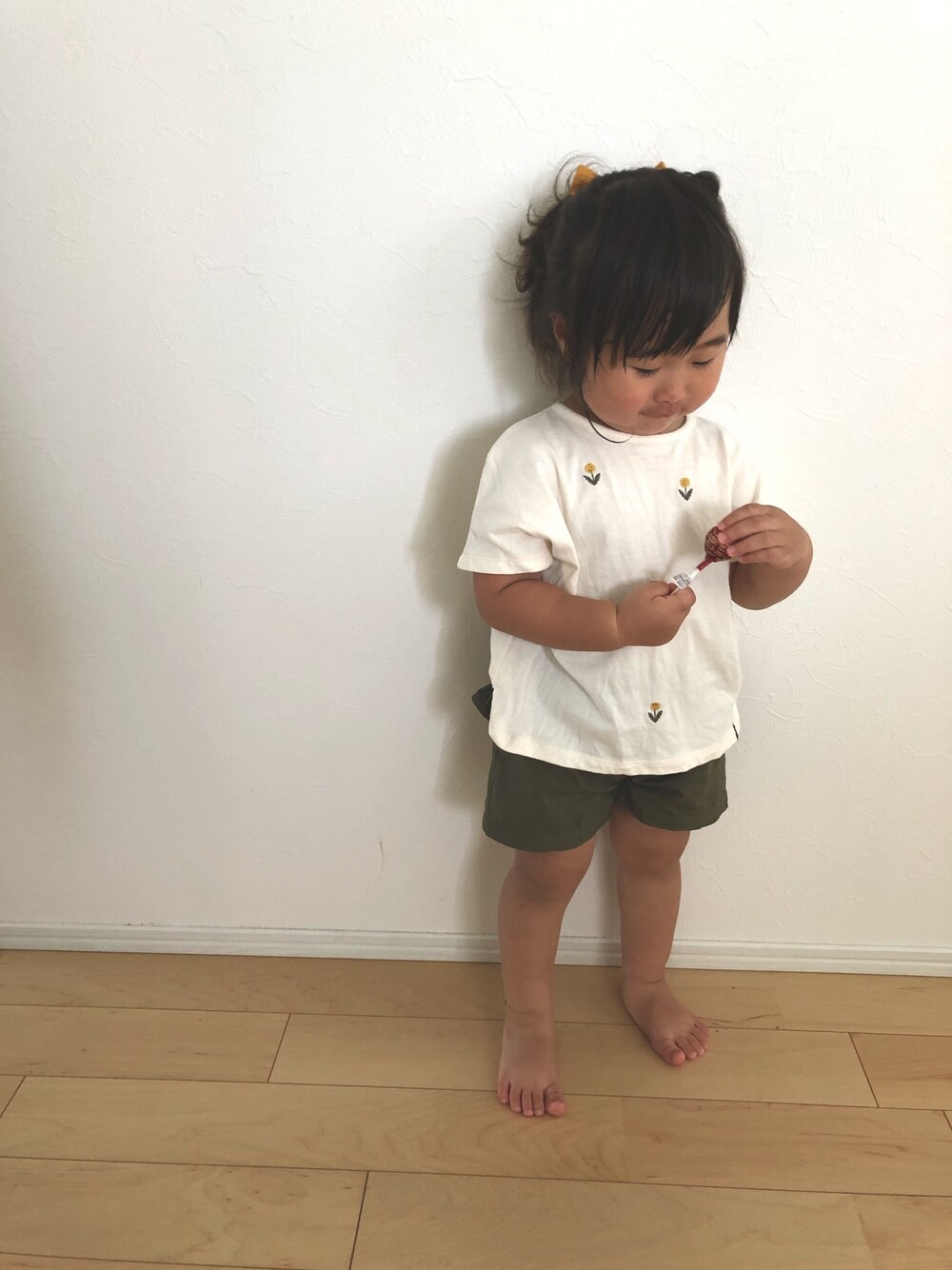 「バースデイ、花柄トップス」｜「Birthdayのアイテム（Tシャツ/カットソー、ホワイト系）」を使った、SOU♡HINAさん（キッズ・90cm）の夏コーディネートの1枚目の写真