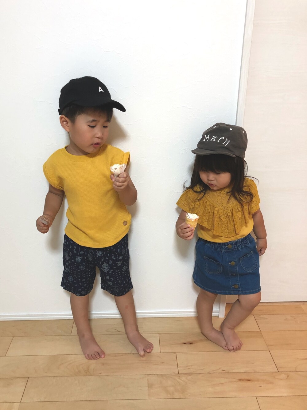 「キャップ、黄色、黄色×青」｜「★のアイテム（ラッピングキット、その他）」を使った、SOU♡HINAさん（キッズ・90cm）の夏コーディネートの1枚目の写真