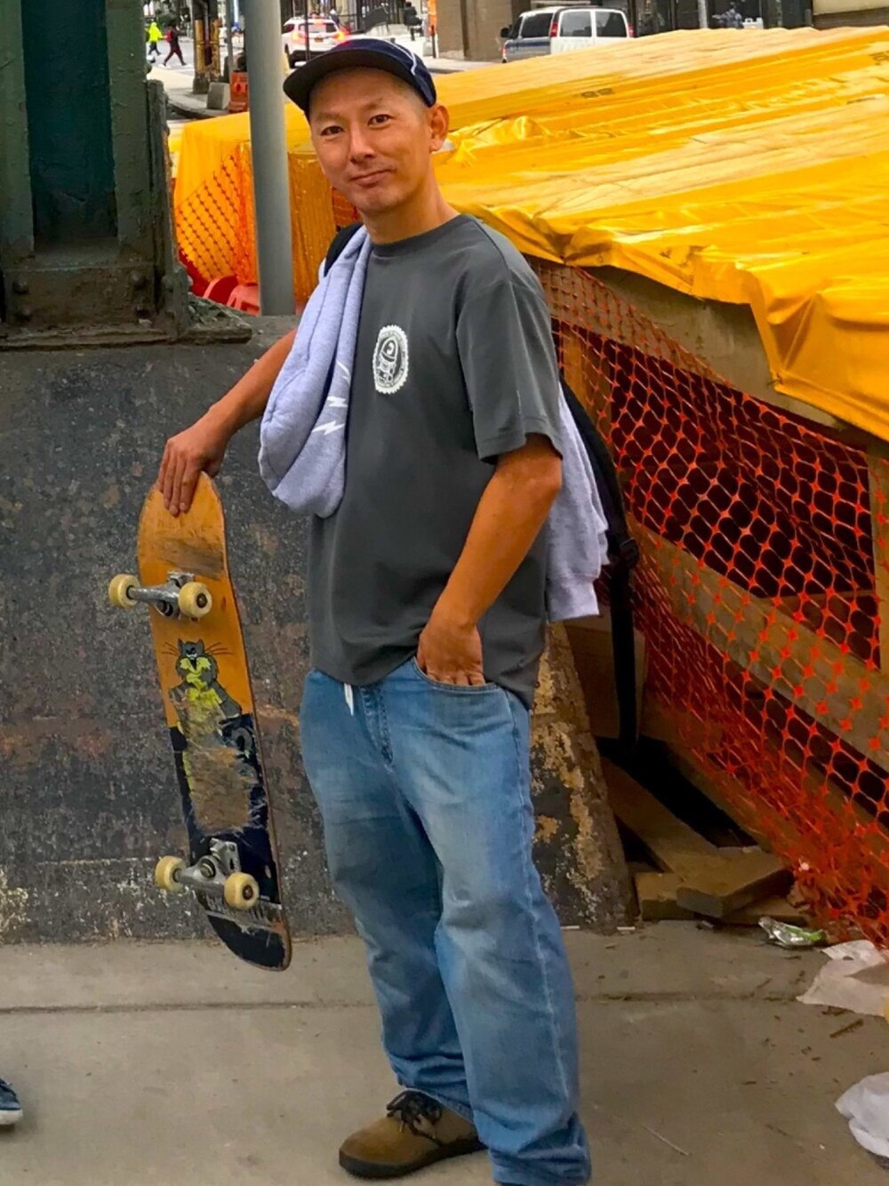 「シンプル、skate、buggy、skateboard」｜「DORCUSのアイテム（デニムパンツ、ブルー系）」を使った、TATSUYA"VENIX"NOGAMIさん（メンズ・166cm）の冬コーディネートの1枚目の写真