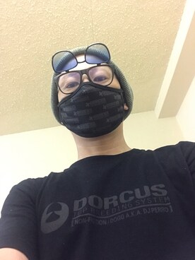 「DORCUS（ドウカス）のアイテム（トップス）」を使った、TATSUYA"VENIX"NOGAMIさん（メンズ・166cm）の夏コーディネート