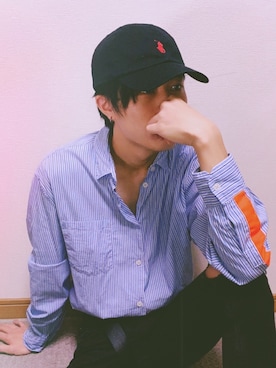 「Bershka（ベルシュカ）のアイテム（シャツ/ブラウス、ブルー系）」を使った、𝗦𝗔𝗬 【セイ】さん（メンズ・173cm）の春コーディネート