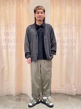 「coen（コーエン）のアイテム（カーディガン/ボレロ）」を使った、さとうじゅんさん（メンズ・175cm）の春コーディネート